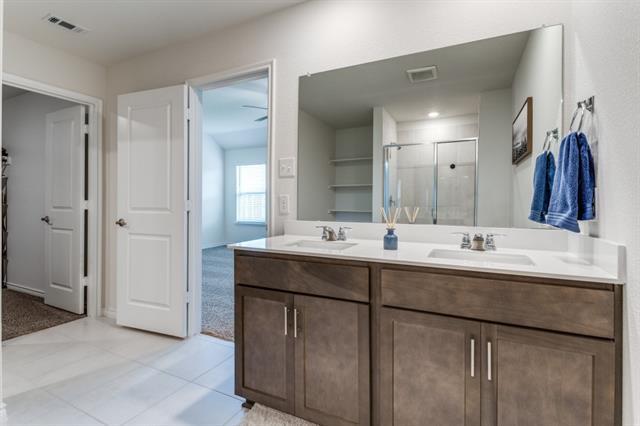 Building Photo - 603 Calm Springs Dr