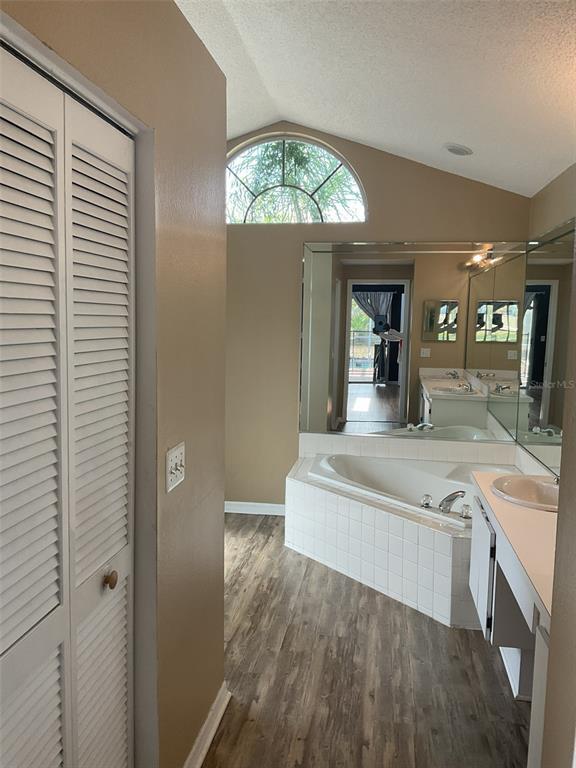 Building Photo - 8316 Summerside Ln