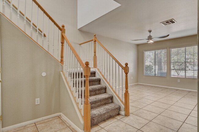Building Photo - 7275 Diamond Canyon Ln