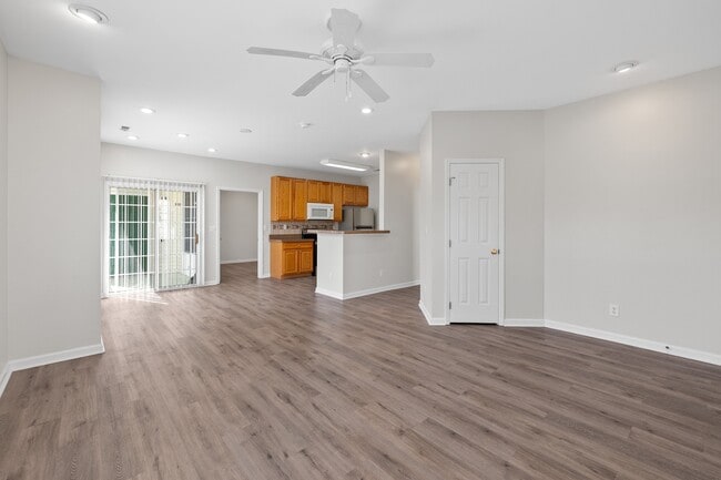 Building Photo - 1713 Kudrow Ln