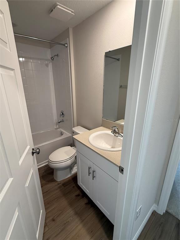 Building Photo - 1241 Tidal St