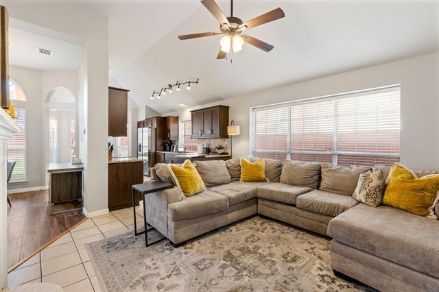 Building Photo - 4709 Justin Dr