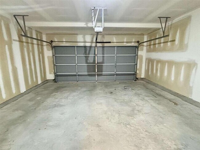 Building Photo - 1344 Brookmere Way