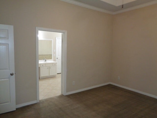 Building Photo - 919 Sweet Pine Dr