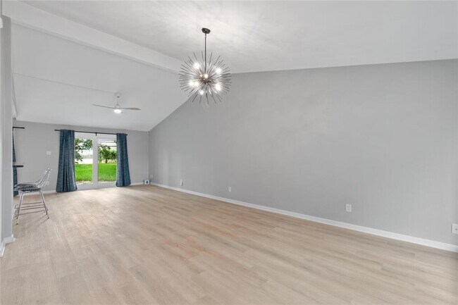Building Photo - 12214 Braewick Dr