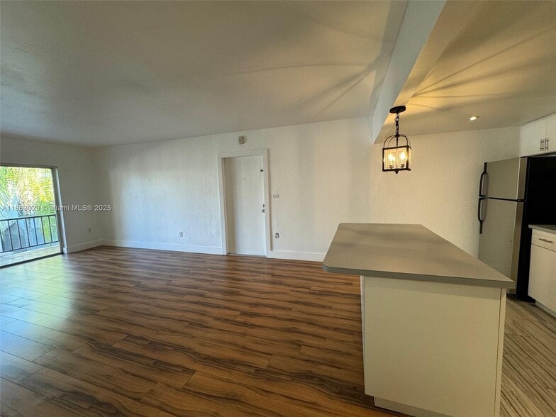 Building Photo - 7921 SW 104th St