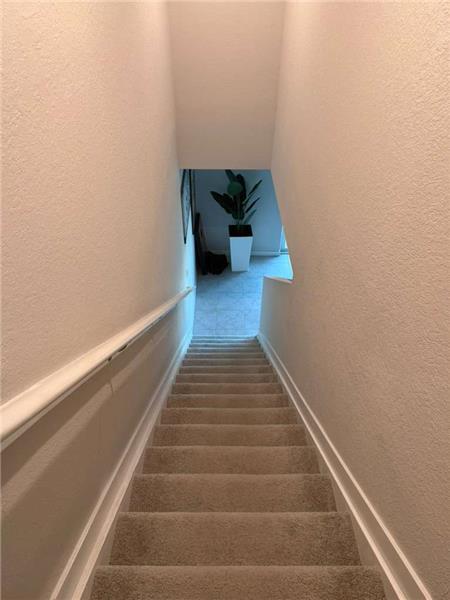 Building Photo - 1020 NW 5th Terrace