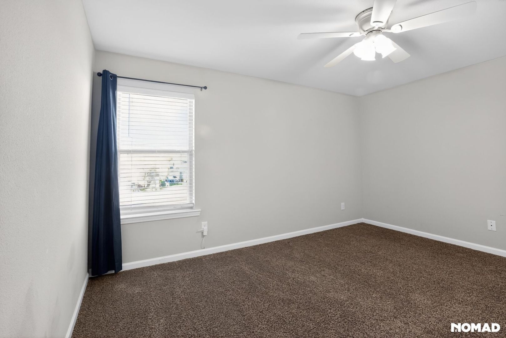 Building Photo - 3274 E Blue Heron Dr