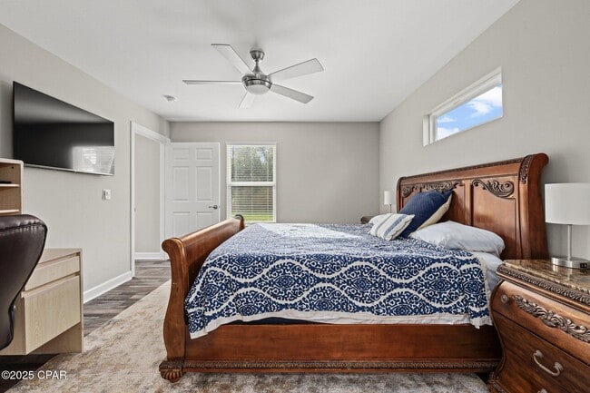 Building Photo - 1709 Hickory Ave