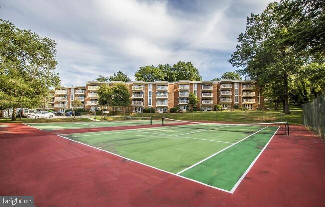 Building Photo - 2624 Redcoat Dr