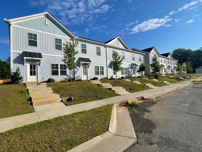 Primary Photo - DogwoodVillageTRL108