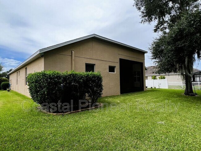 Building Photo - 10310 Holland Rd