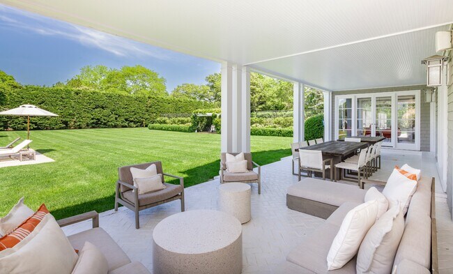 Building Photo - 59 First Neck Lane