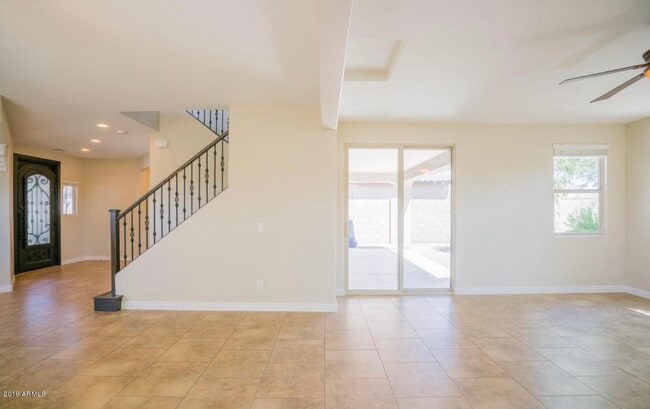 Building Photo - 16633 N 183rd Dr