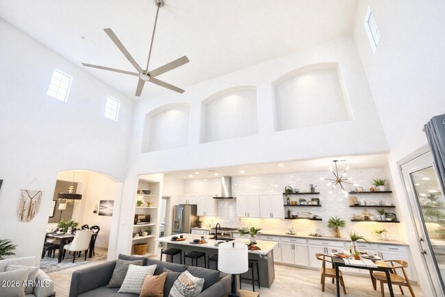 Building Photo - 3467 N Hooper St