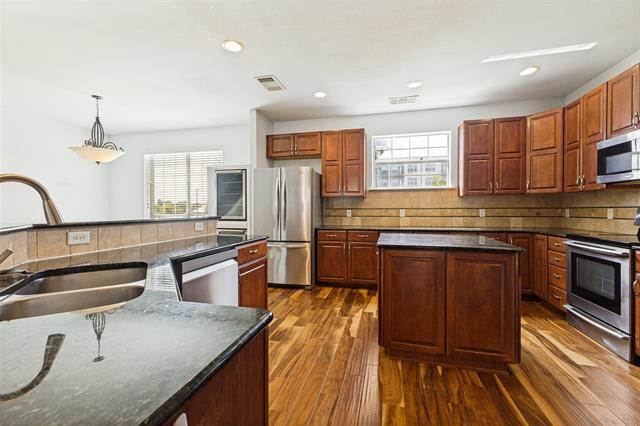 Building Photo - 4002 Brownstone Ct