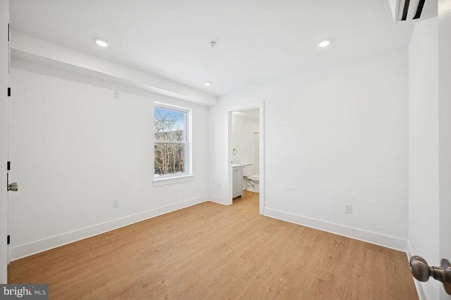 Building Photo - 3413 N 19th St