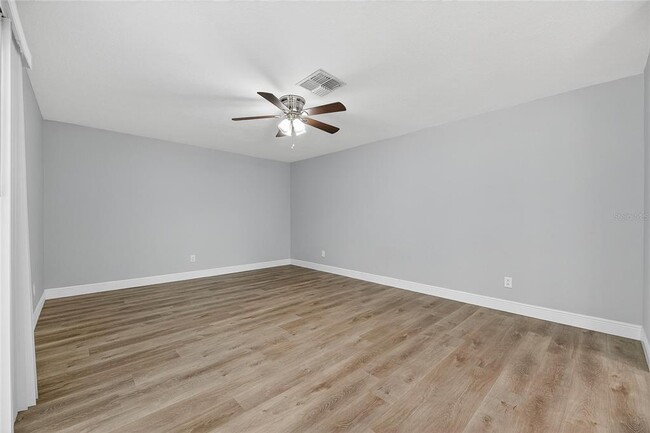 Building Photo - 519 Sweetleaf Dr