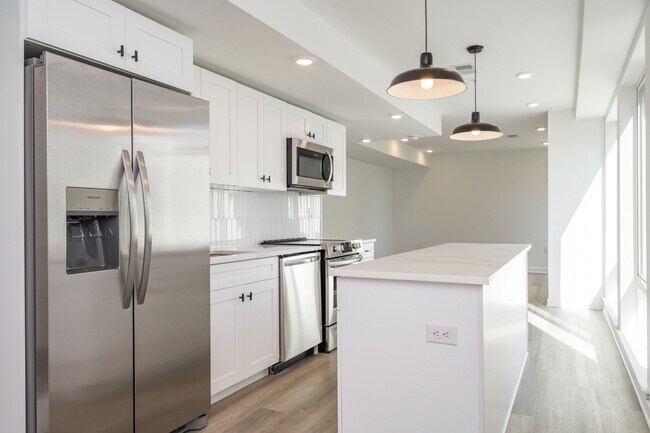 Building Photo - 1514 Master St