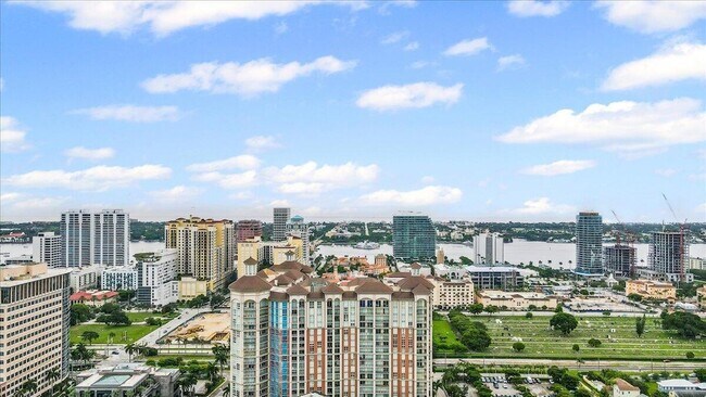 Building Photo - 550 Okeechobee Blvd