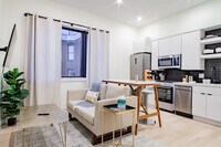 Building Photo - 1022 Pennsylvania Ave. SE