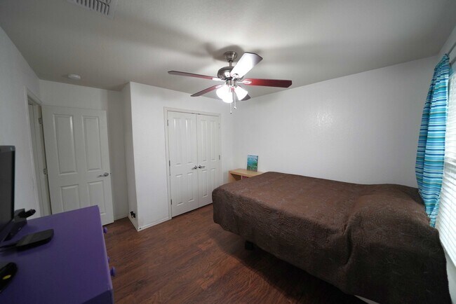 Building Photo - Immaculate Rental in Schertz! Realtor Commission: $500