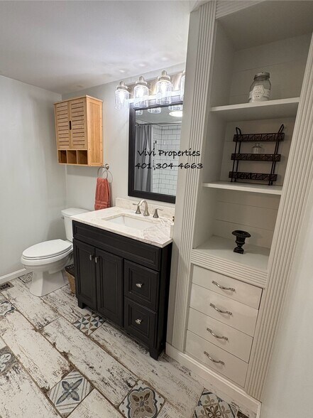 Main Level Full Bath - 365 Woodville Rd