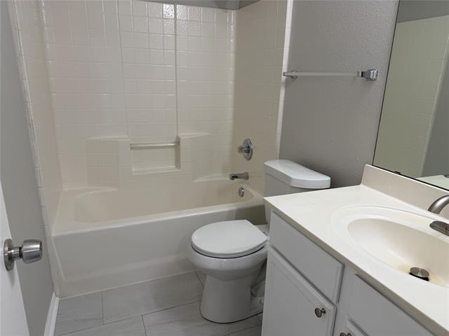 Building Photo - 4815 Mexico Ct