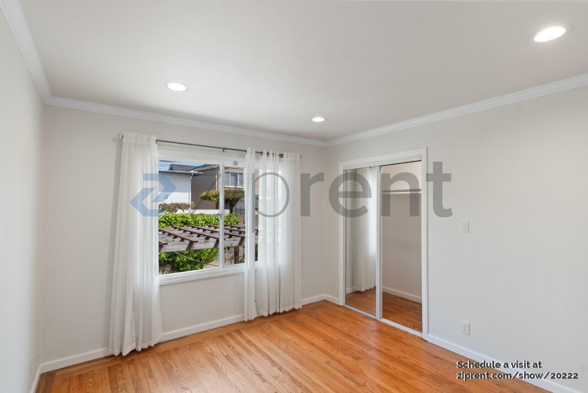 Building Photo - 12 Cliffside Dr