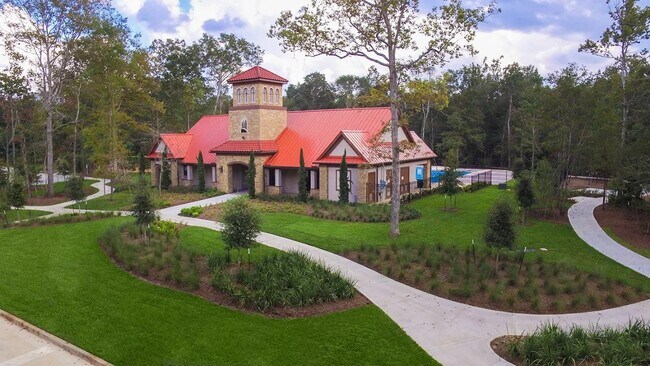 Building Photo - 21042 Longeni Dr