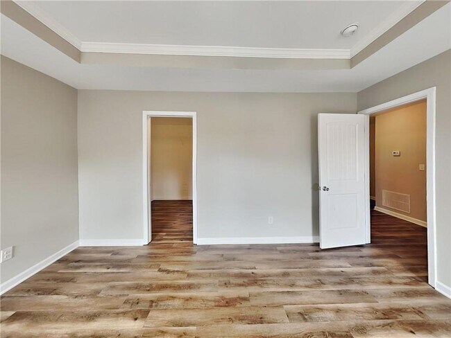 Building Photo - 5537 Union Pointe Pl