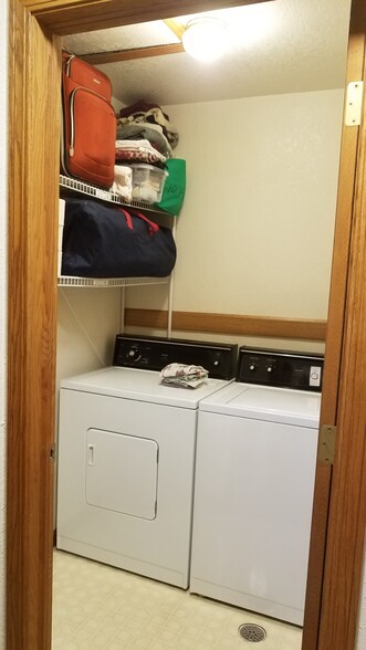 Laundry room with washer/dryer provided - 1010 Remington Street