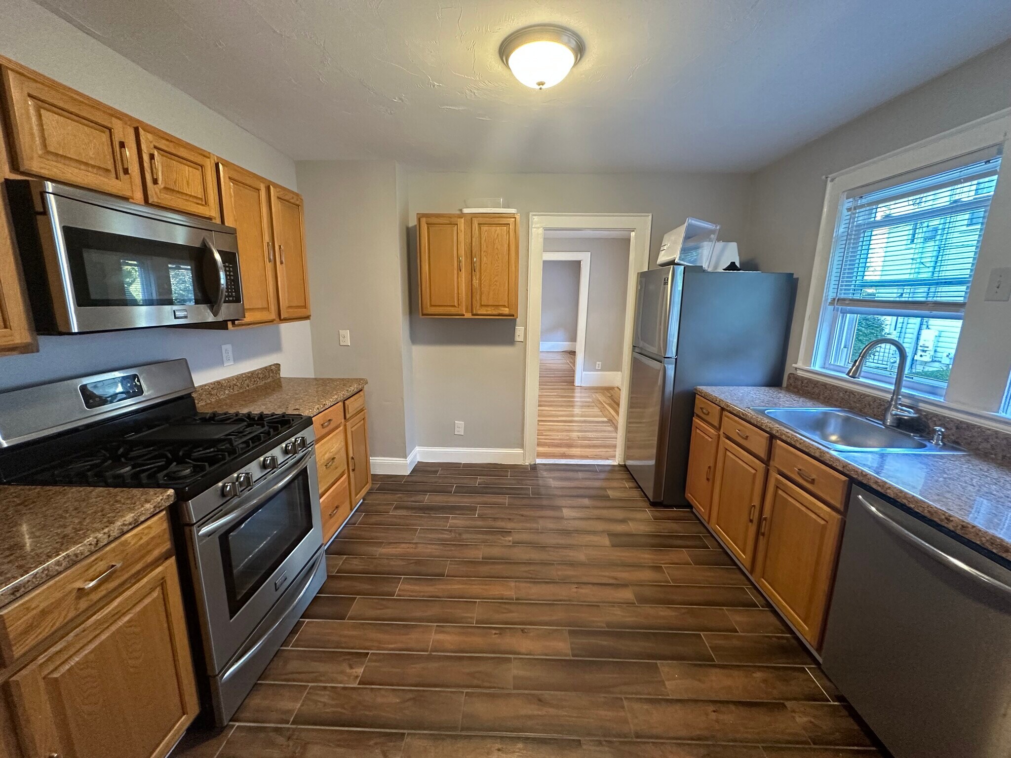 Building Photo - 36 Lexington Ave