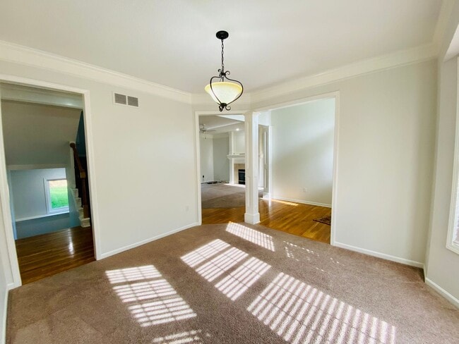 Building Photo - {15808} Hampton Place Two Story Home + Finished Basement + Three Car Garage + Blue Valley HS