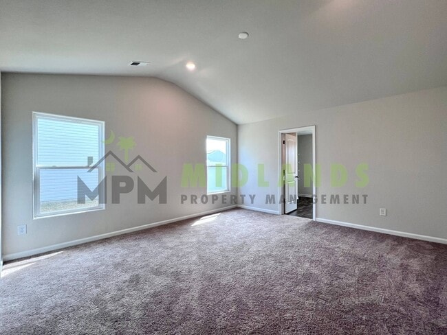 Building Photo - 645 Wild Tulip Ct