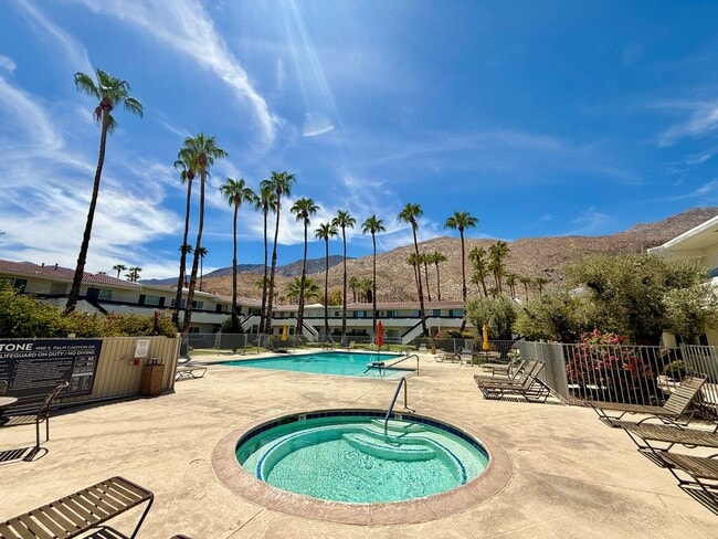 Building Photo - 1950 S Palm Canyon Dr