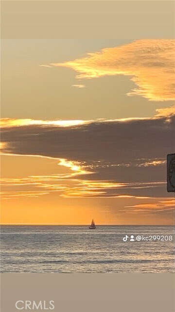 Building Photo - 268 Avenida Montalvo