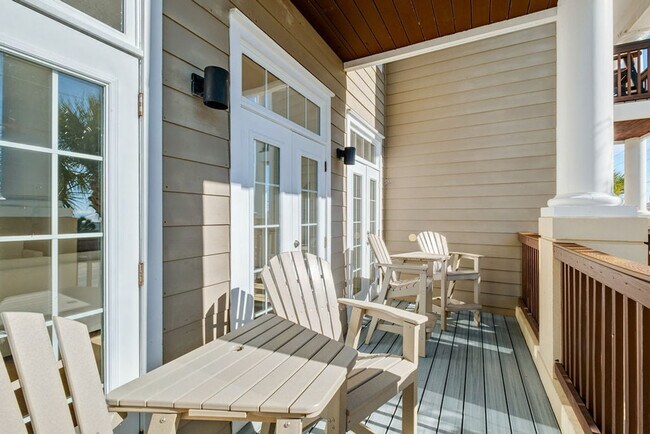 Building Photo - 22022 Front Beach Rd