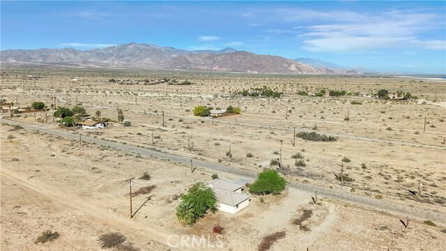 Building Photo - 1341 Beach Club Dr