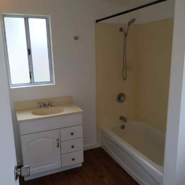 Building Photo - KAILUA -  Single Family HOME 3BR / 3BA + STUDIO WITH FULL BATH / CARPORT