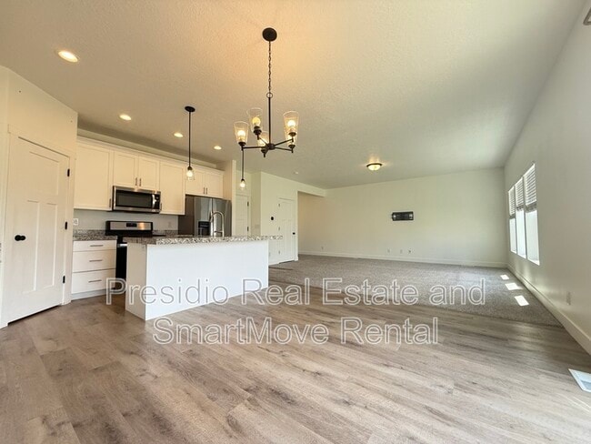 Building Photo - 7177 N Slick Rock Way