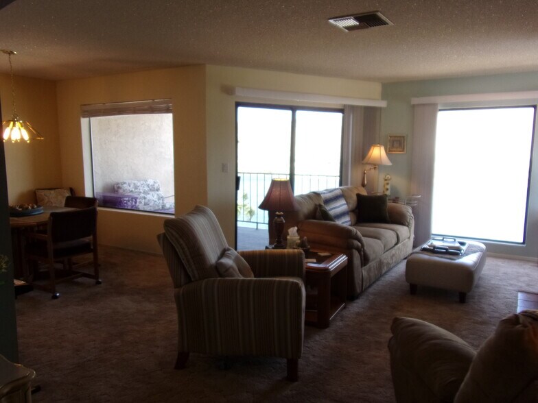 Building Photo - 1611 AZ-95