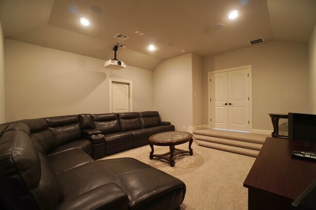Building Photo - 2209 Milan Meadows Dr