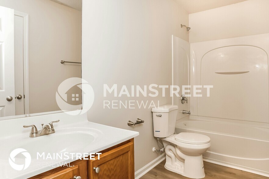 Building Photo - 4656 Chapel Ridge Dr