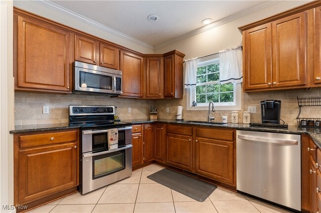Building Photo - 7335 Bentham Cir NW