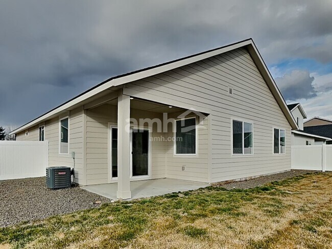 Building Photo - 5093 W White Ash Ct