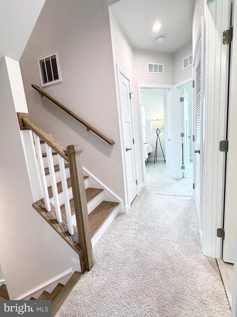 Building Photo - 46344 Mount Kellogg Ter