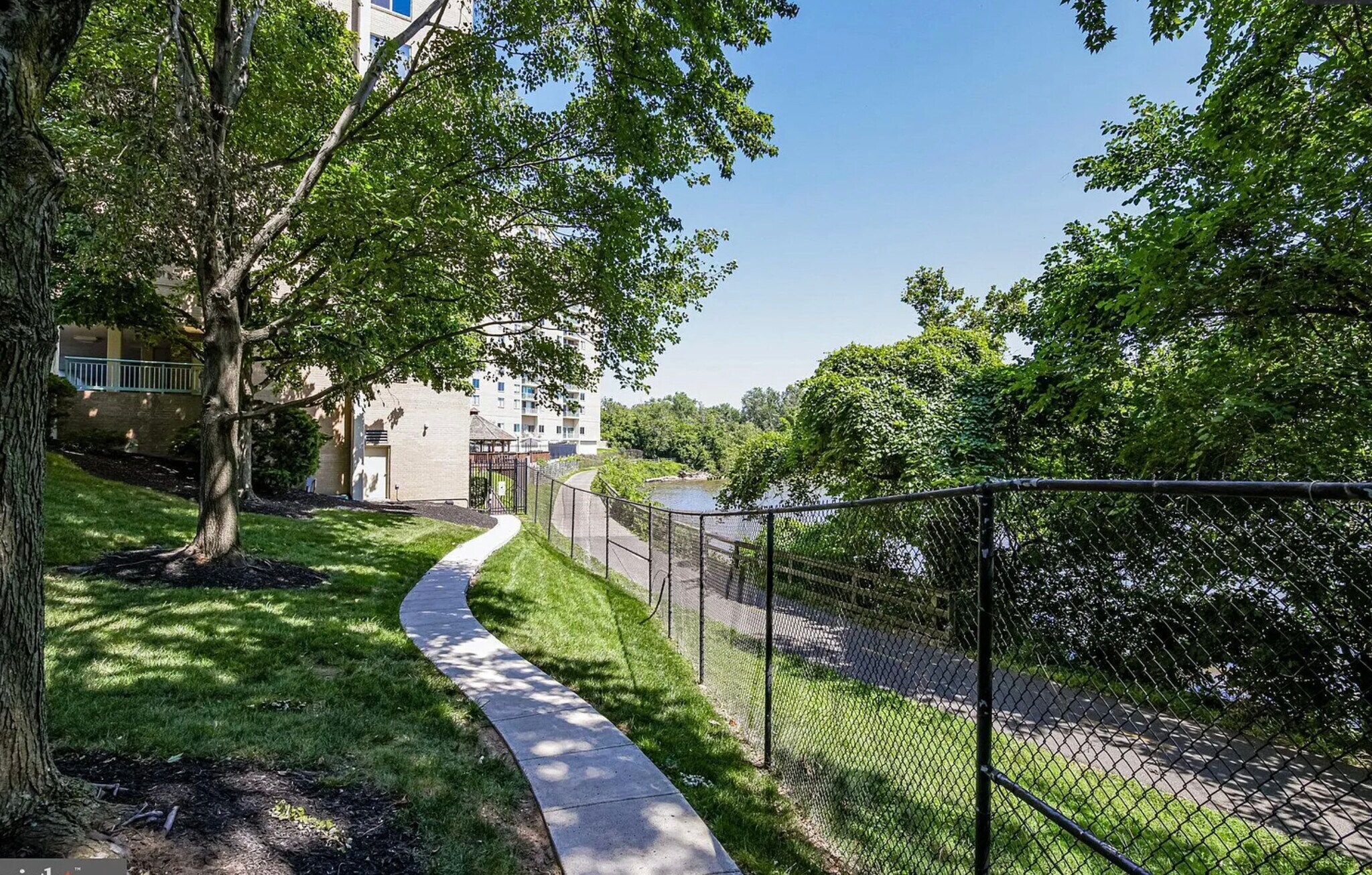 Building Photo - 501 Slaters Ln