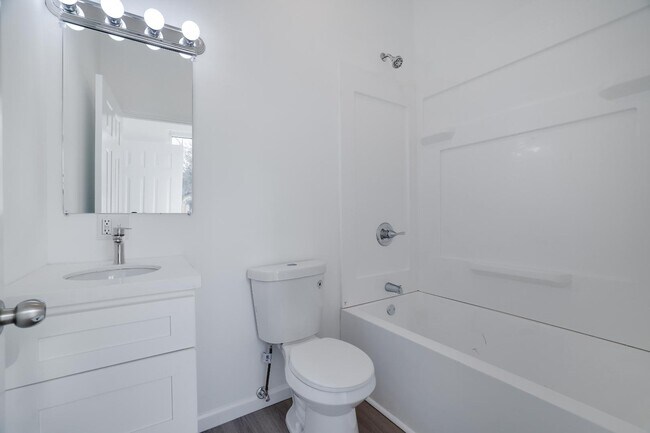 Building Photo - 9161 Brandywine Dr