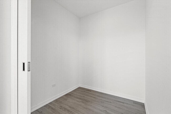 Building Photo - 808 N Cleveland Ave